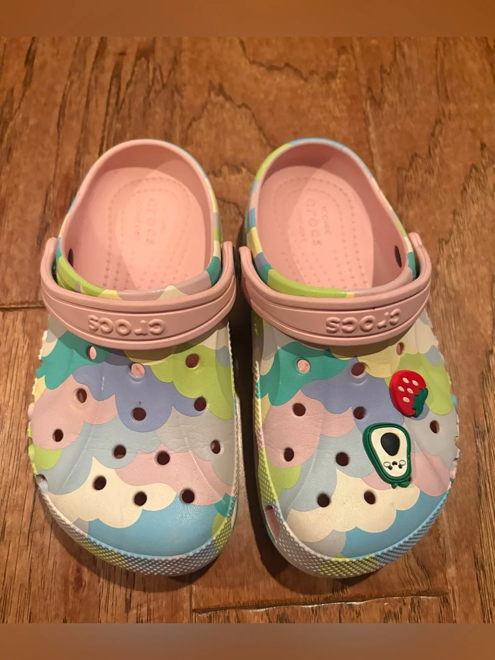 Girls Multicolor Pastel Crocs Baya With Jibbets size 3
